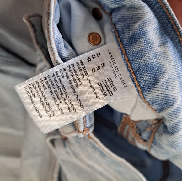 American Eagle Women's Jeans - Size 00 - Picture 3 of 3